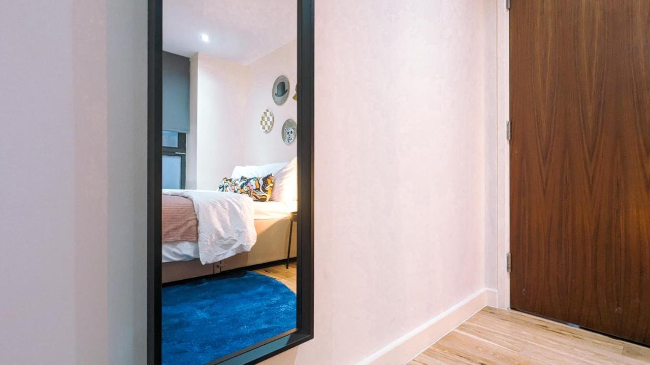 Spacious Apartment In Trendy Hackney ロンドン エクステリア 写真