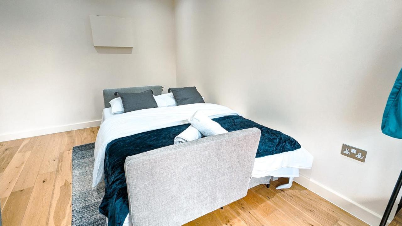 Spacious Apartment In Trendy Hackney ロンドン エクステリア 写真